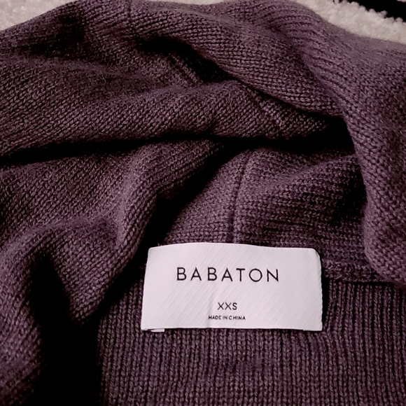 Aritzia Beekman Sweater - Picture 3 of 8